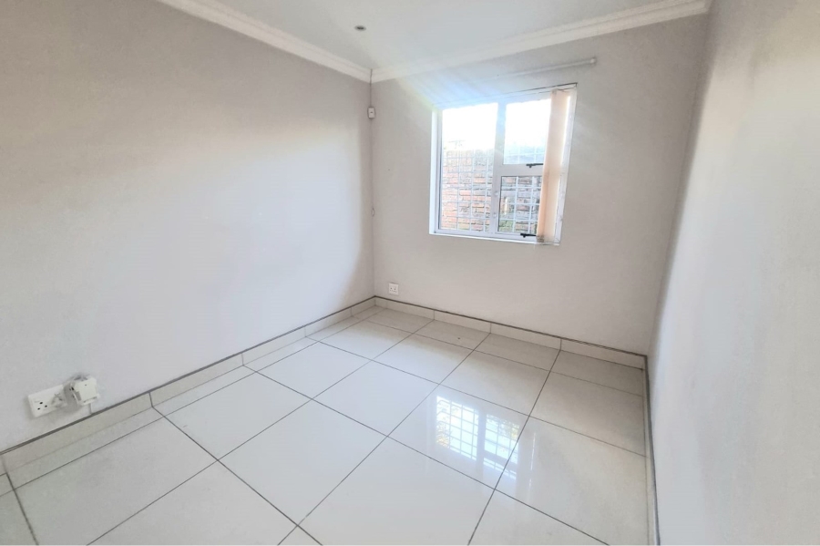 To Let 2 Bedroom Property for Rent in Berea Eastern Cape